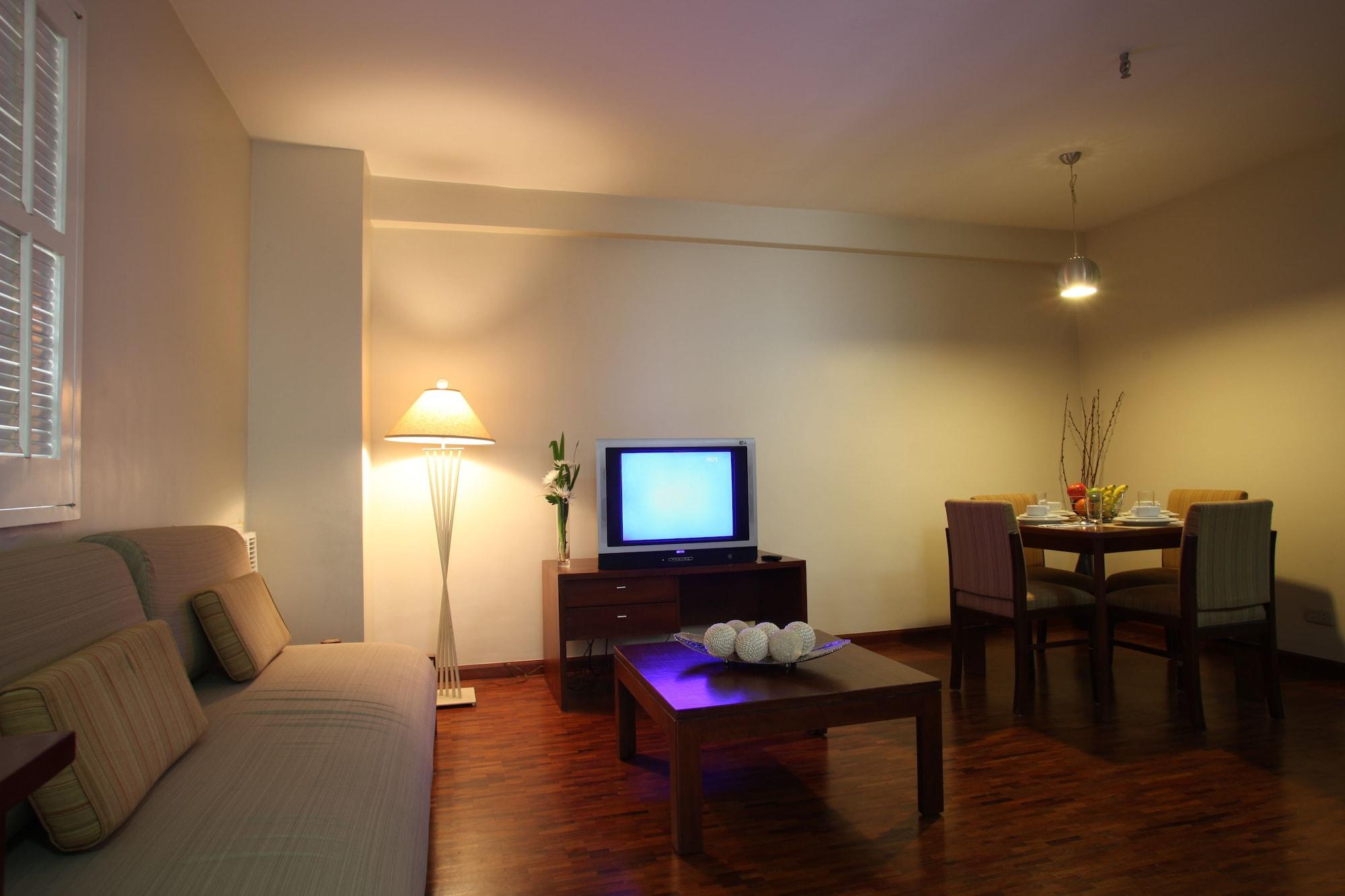Amorsolo Mansion Hotel Makati City Екстериор снимка