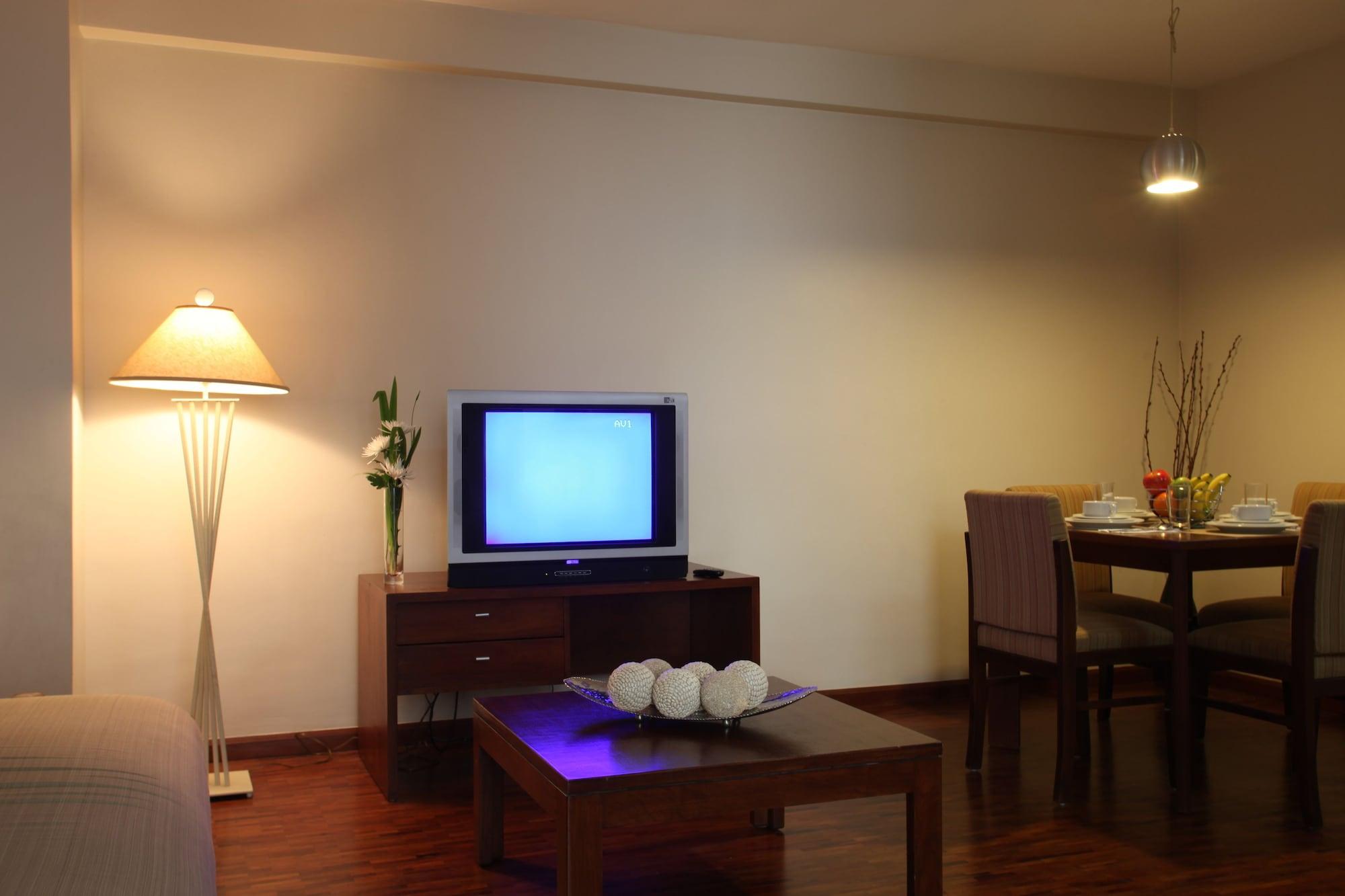 Amorsolo Mansion Hotel Makati City Екстериор снимка